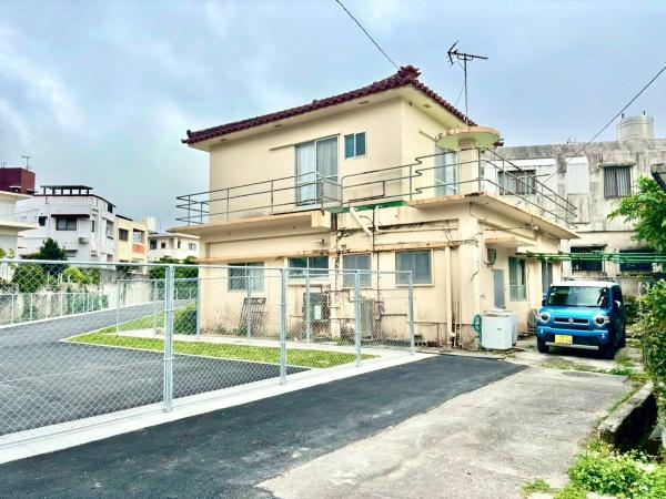 那覇市首里石嶺町４丁目の土地