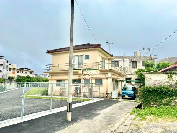 那覇市首里石嶺町４丁目の土地