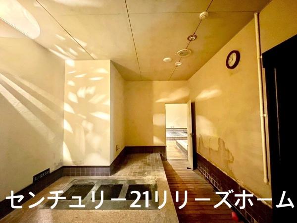 サンハイツ比嘉1階