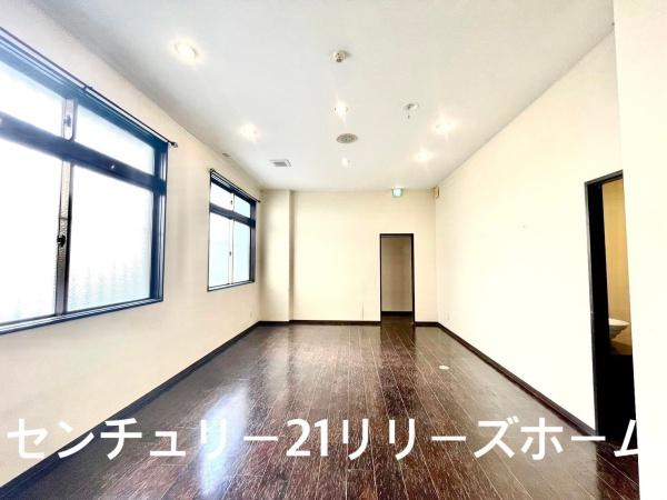 サンハイツ比嘉1階