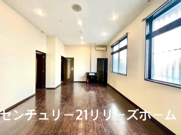 サンハイツ比嘉1階