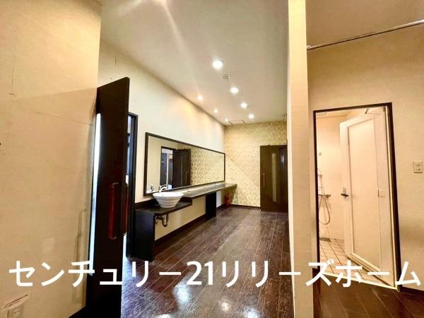 サンハイツ比嘉1階