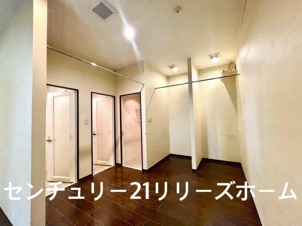 サンハイツ比嘉1階
