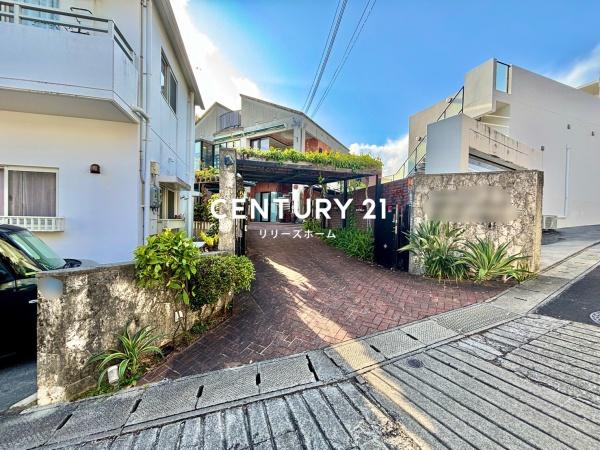那覇市おもろまち２丁目の中古一戸建て