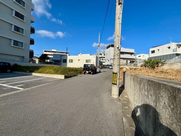 宜野湾市字佐真下の土地