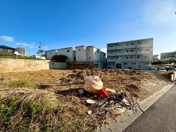 宜野湾市字佐真下の土地