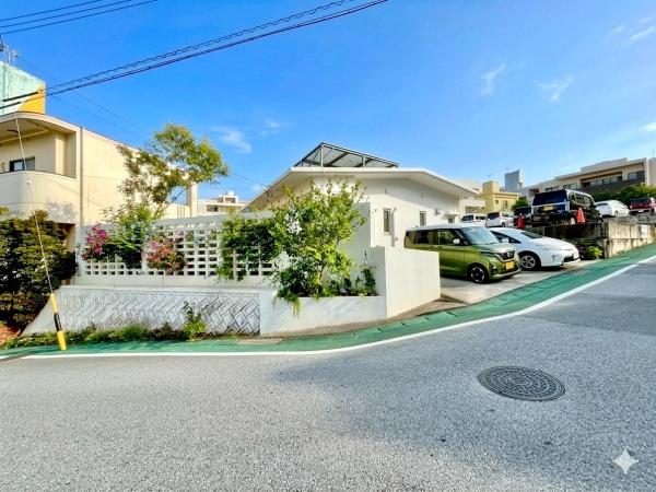 那覇市小禄４丁目の中古一戸建て