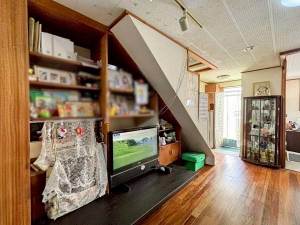 首里鳥堀町4丁目　屋上付4階建RC住宅
