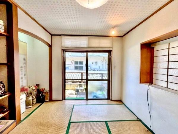 首里鳥堀町4丁目　屋上付4階建RC住宅