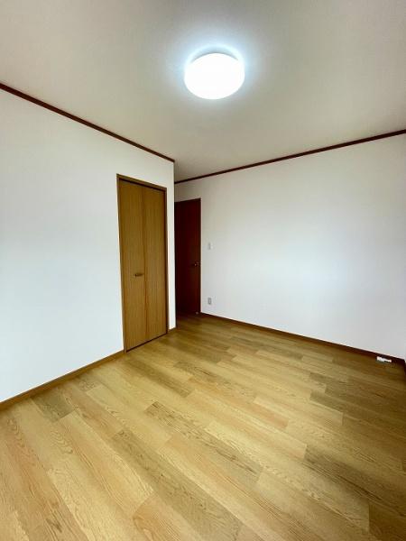 四日市市別名４丁目の中古一戸建て