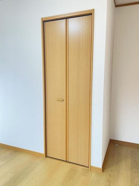 四日市市別名４丁目の中古一戸建て