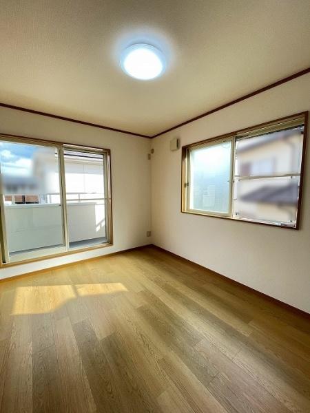 四日市市別名４丁目の中古一戸建て