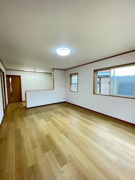 四日市市別名４丁目の中古一戸建て