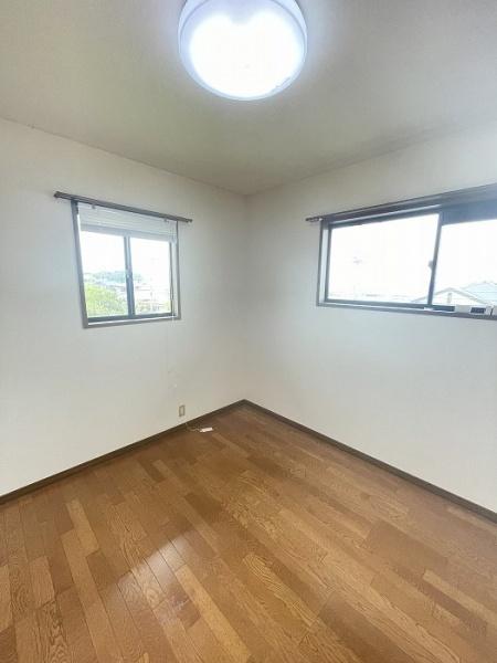 四日市市三滝台４丁目の中古一戸建て