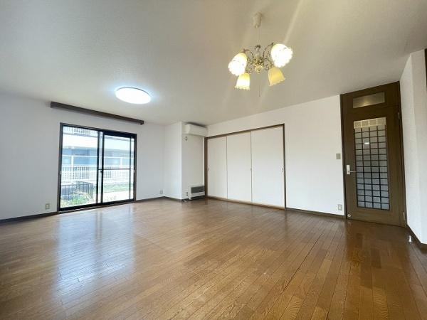 四日市市三滝台４丁目の中古一戸建て