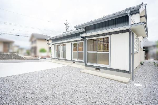 四日市市桜台２丁目の中古一戸建て
