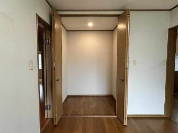 四日市市あかつき台１丁目の中古一戸建て