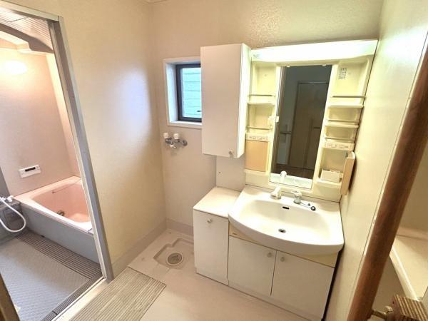四日市市あかつき台１丁目の中古一戸建て