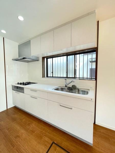 四日市市蒔田２丁目の中古一戸建て