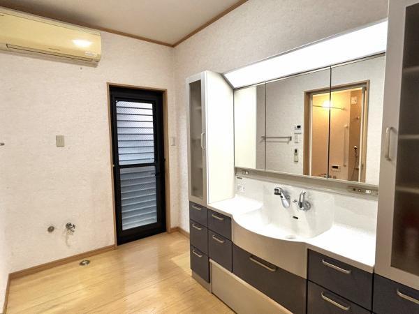 四日市市南納屋町の中古一戸建て