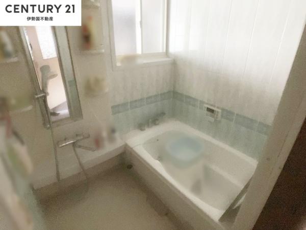 四日市市高花平５丁目の中古一戸建て