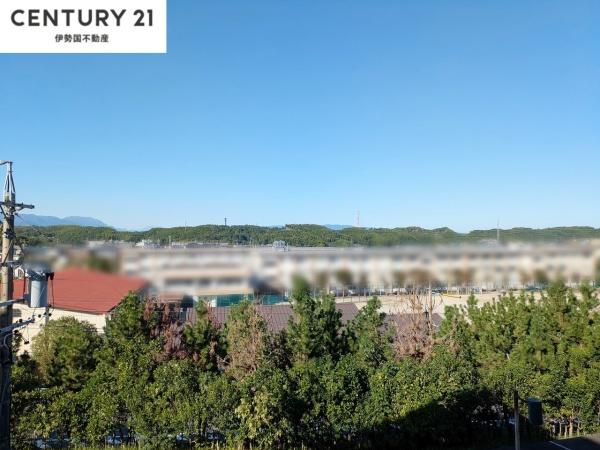 笹川公団102棟(現地からの眺望)