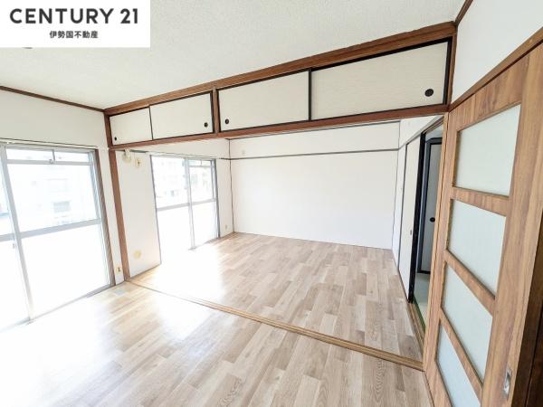 笹川公団102棟(洋室)