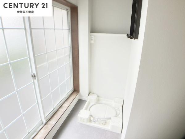 四日市市生桑町の中古一戸建て(洗面台・洗面所)