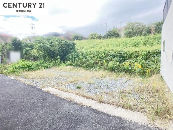 四日市市生桑町の中古一戸建て(駐車場)