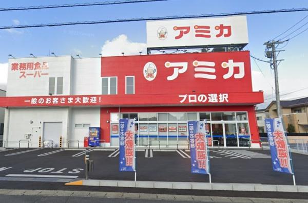 バンベール芝田Ⅱ(アミカ四日市店)