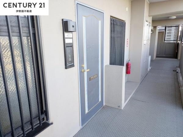 バンベール芝田Ⅱ(玄関)