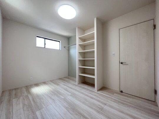 トレステージ三重8丁目　２号棟