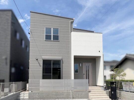 トレステージ三重8丁目 2号棟