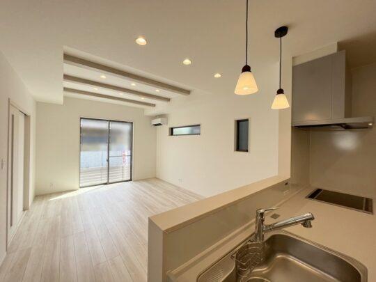 トレステージ三重8丁目　２号棟