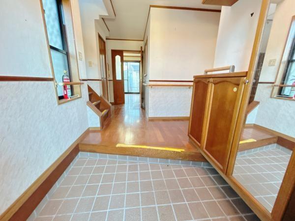 四日市市釆女町の中古一戸建て