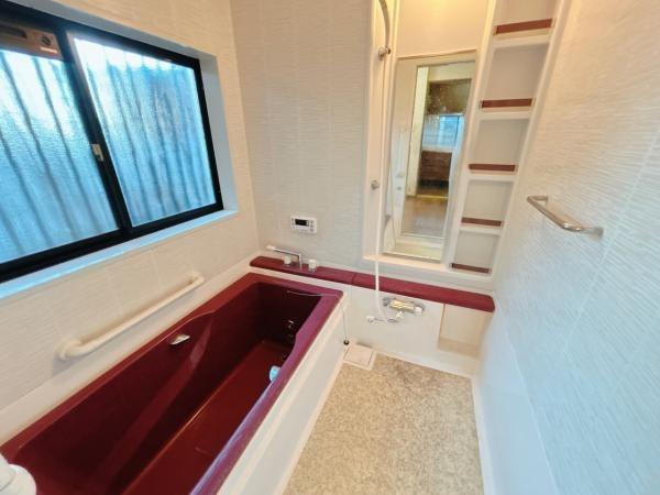 四日市市釆女町の中古一戸建て