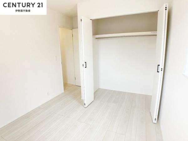リナージュ四日市生桑町第１期　１号棟