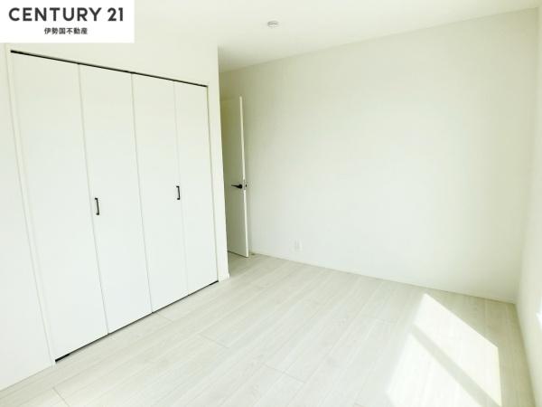 リナージュ四日市生桑町第１期　１号棟