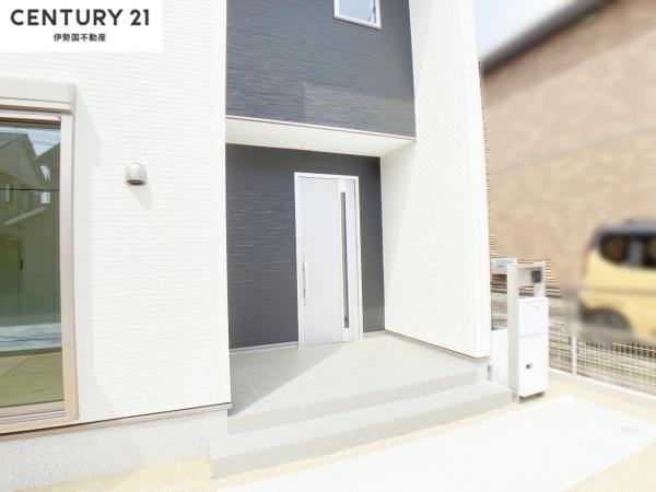リナージュ四日市生桑町第１期　１号棟