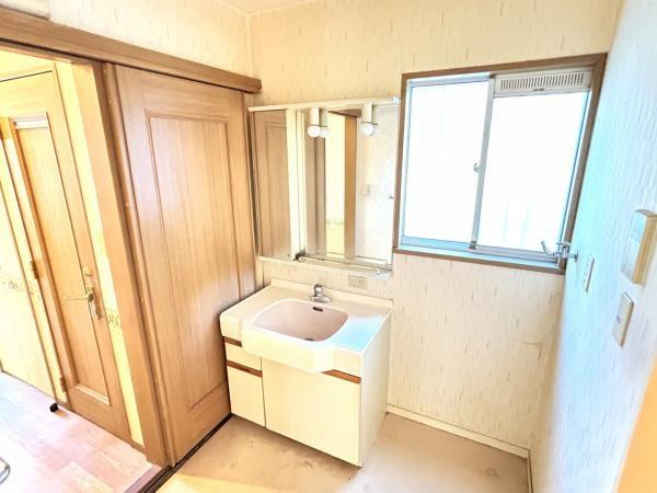 三重郡菰野町大字田口新田の中古一戸建て