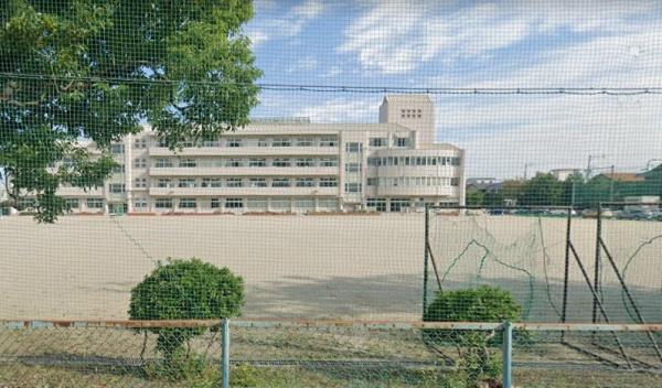 中部マンション(四日市市立中部中学校)