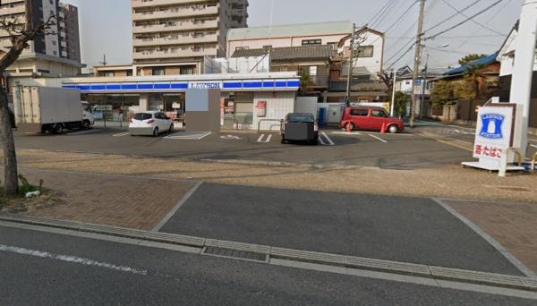 中部マンション(ローソン四日市中部店)