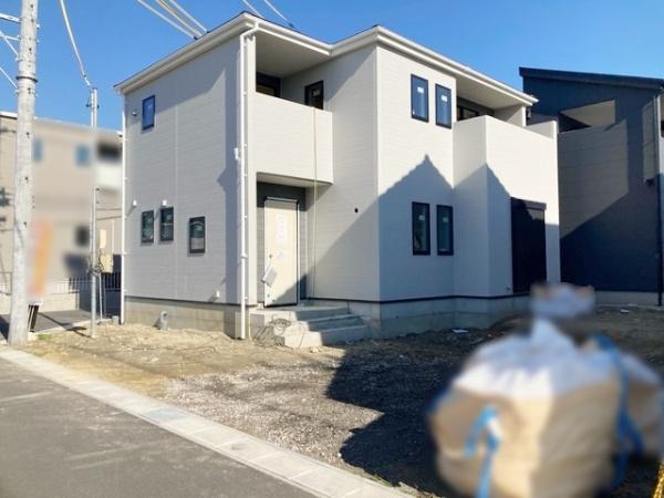 リーブルガーデン四日市市楠町北五味塚第１０　1号棟