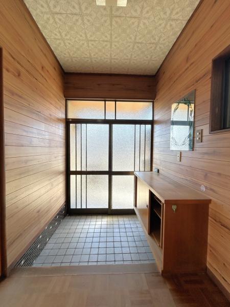 四日市市小古曽５丁目の中古一戸建て