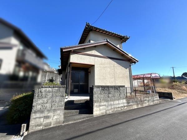 四日市市小古曽５丁目の中古一戸建て