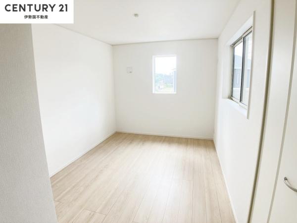 クレイドルガーデン菰野町千草　第3　1号棟
