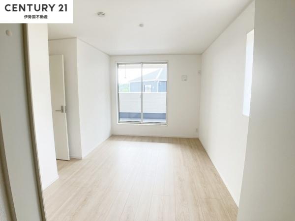 クレイドルガーデン菰野町千草　第3　1号棟