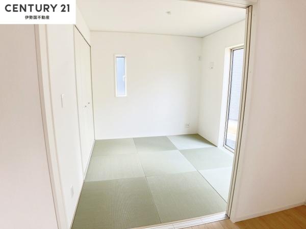 クレイドルガーデン菰野町千草　第3　1号棟