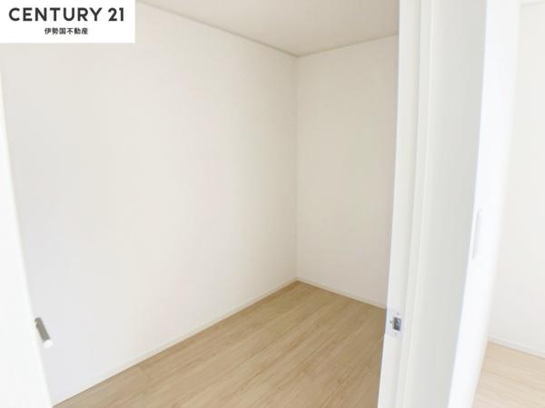 クレイドルガーデン菰野町千草　第3　２号棟