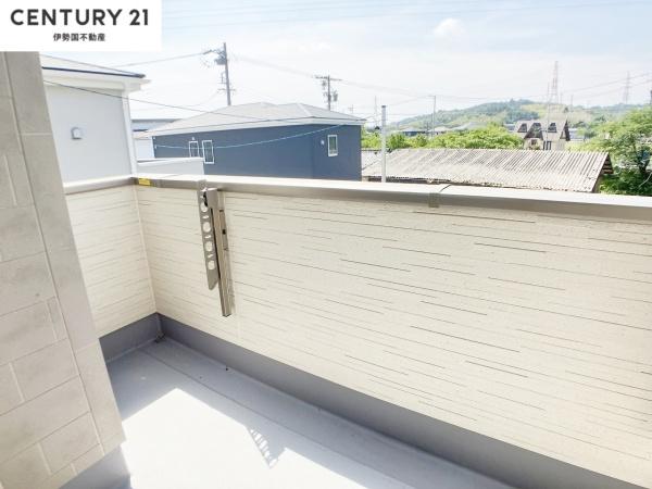 リーブルガーデン四日市市智積町　３号棟
